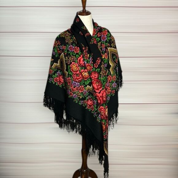 Pavlovo Posad Wool Russian Beauty Shawl Platok Large Square Scarf Wrap 56x56” - Picture 3 of 9